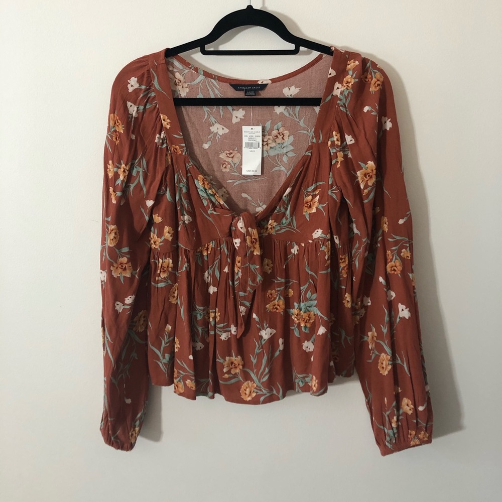 american eagle floral front tie top